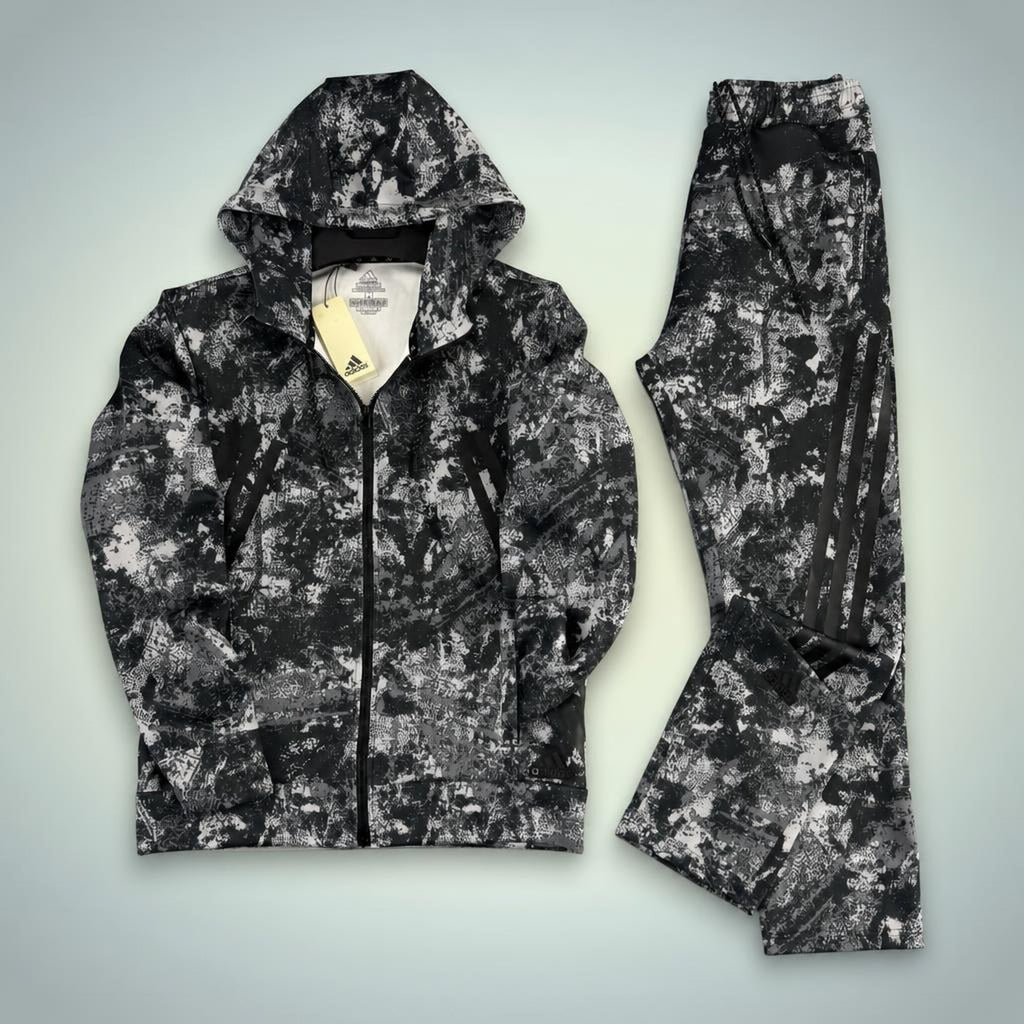 Adidas moška športna trenirka, kamuflažni vzorec, grafitna. Premium kakovost