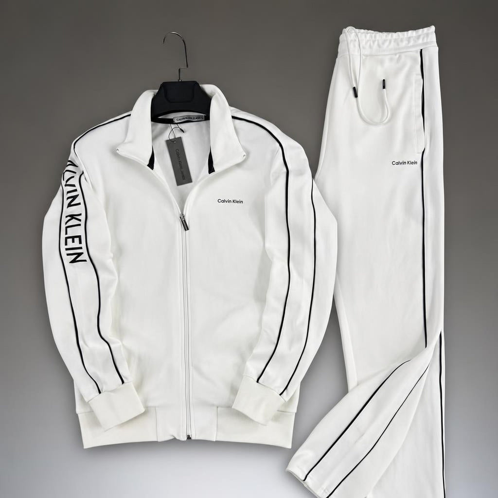 Calvin Klein moška športna trenirka s kontrastnim trakom, bela. Premium kakovost
