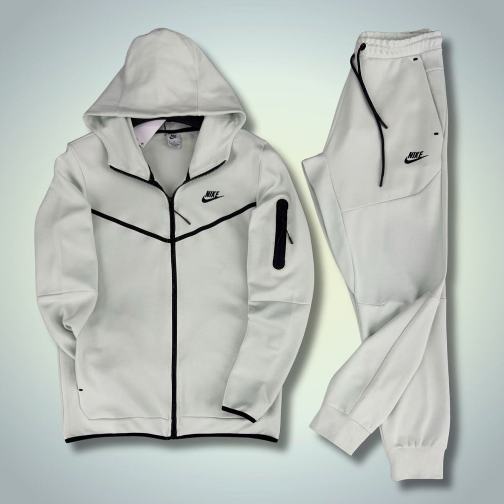 Nike Tech Fleece moška trenirka, izstopajoče bele. Vrhunska kakovost