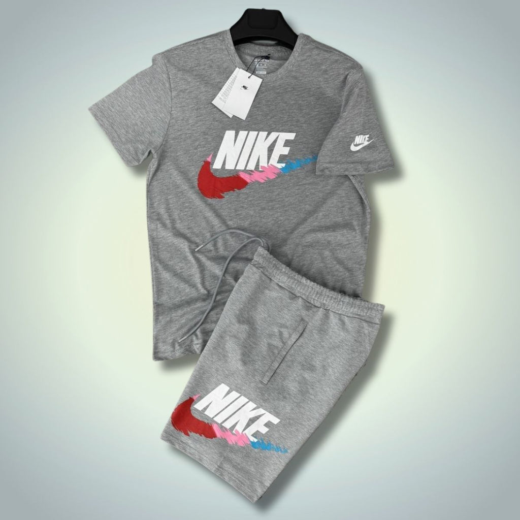 Set cu pantaloni scurți pentru bărbați Nike, logo clasic mare, gri clasic. Calitate premium