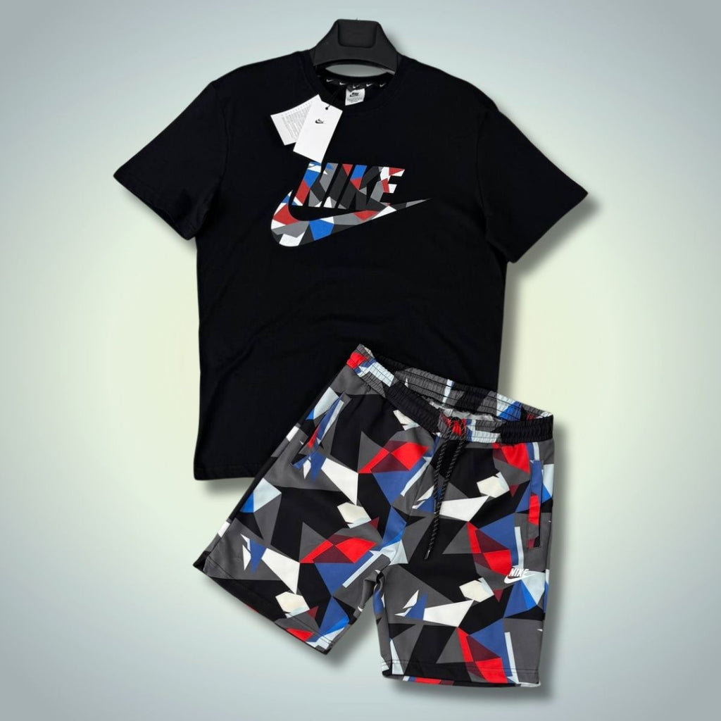 Set cu pantaloni scurți pentru bărbați Nike, culoare camuflaj, negru. Calitate premium