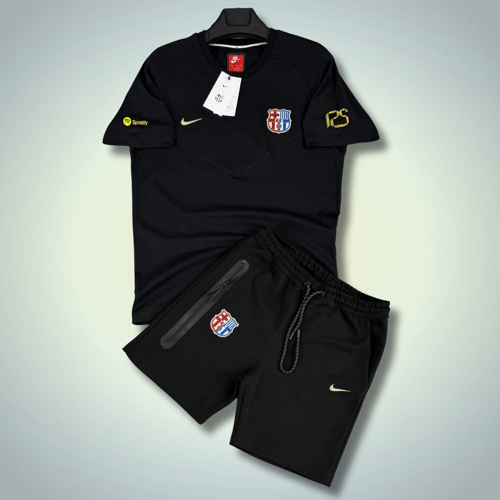 Nike Barcelona Tech Fleece moški komplet s kratkimi hlačami, črn. Vrhunska kakovost
