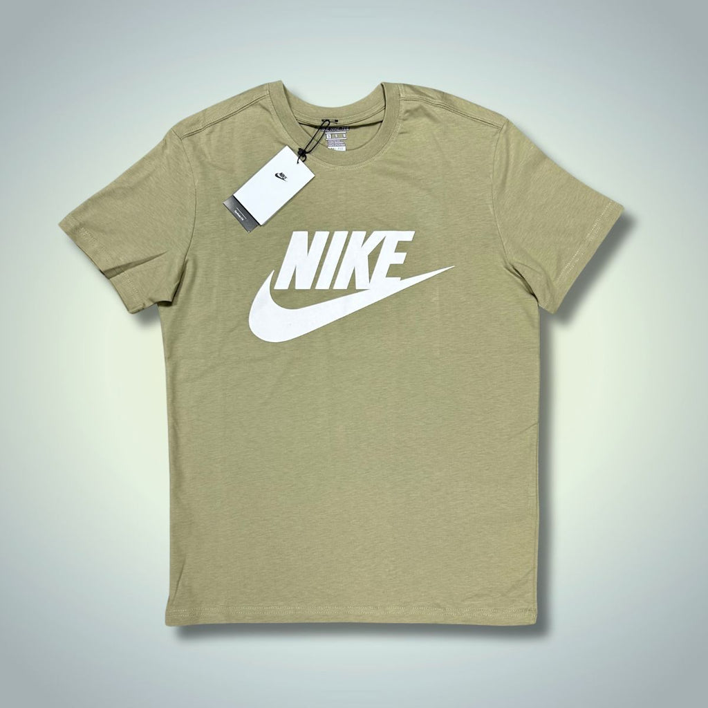 Nike moška majica, Olivno zelena, Beli logo. Vrhunska kakovost