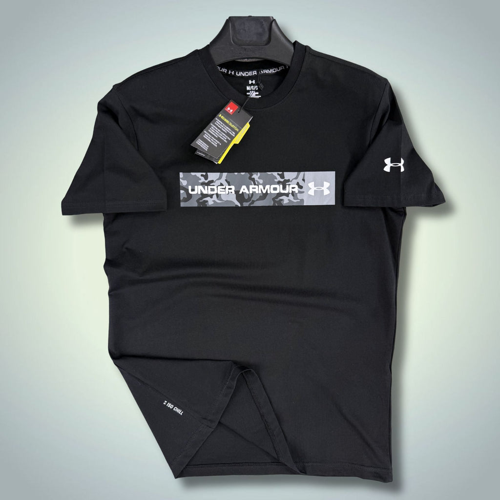 Moški črni majica Under Armour, kamuflažni logotip. Premium kakovost