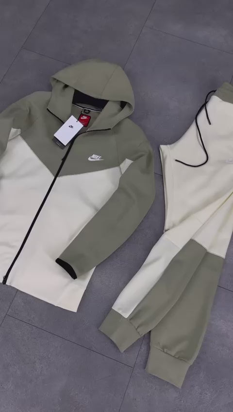 Nike Tech Fleece moška trenirka, olivno zelena in bež. Model 2023. Vrhunska kakovost