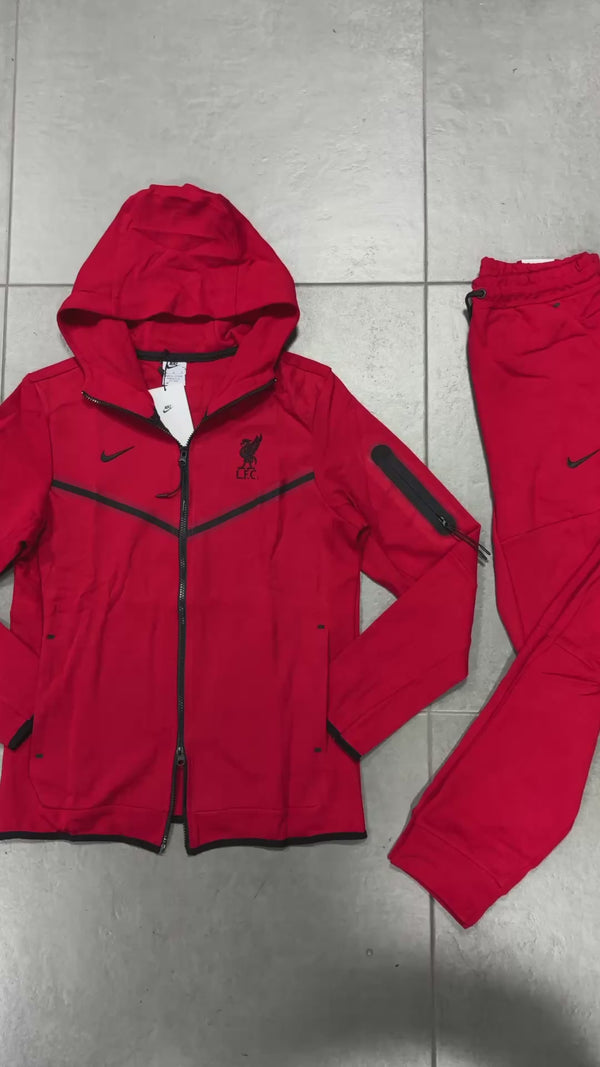 Nike Liverpool Tech Fleece moška trenirka, rdeča. Premium kakovost