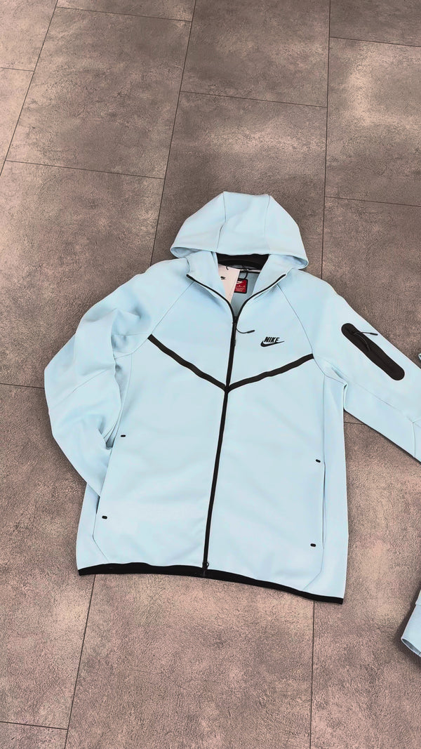 Moška trenirka Nike Tech Fleece, baby modra, Model 2024. Vrhunska kakovost