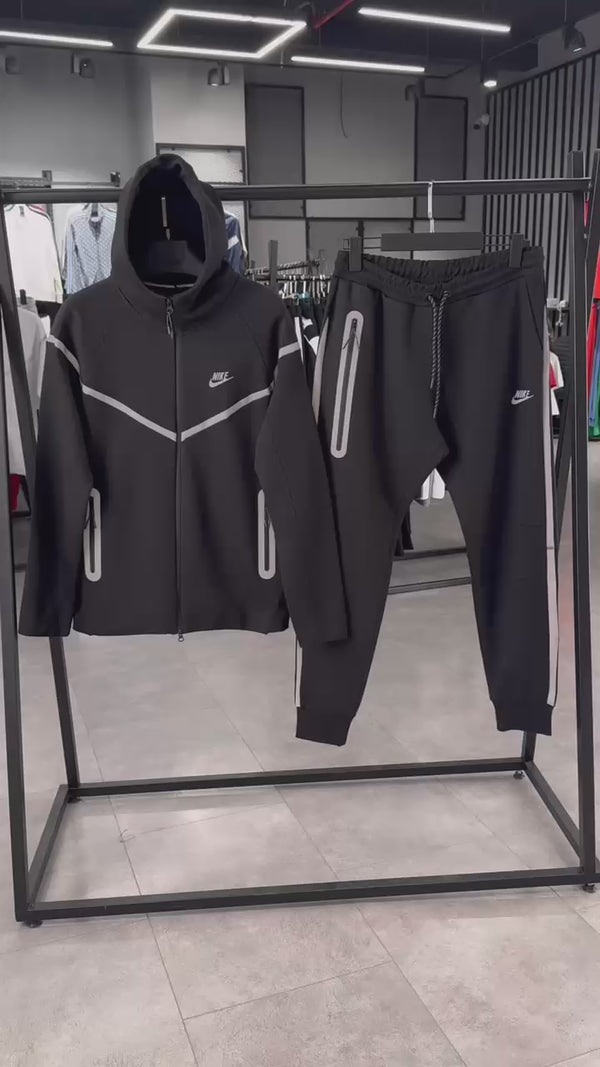 Nike Tech Fleece moška trenirka, odsevna, črna. Vrhunska kakovost